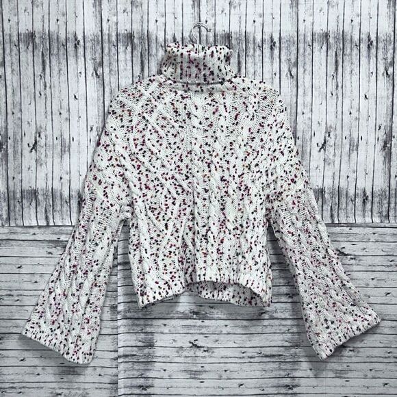 Judith March Ditsy Dots Cropped Sweater - Picture 2 of 10